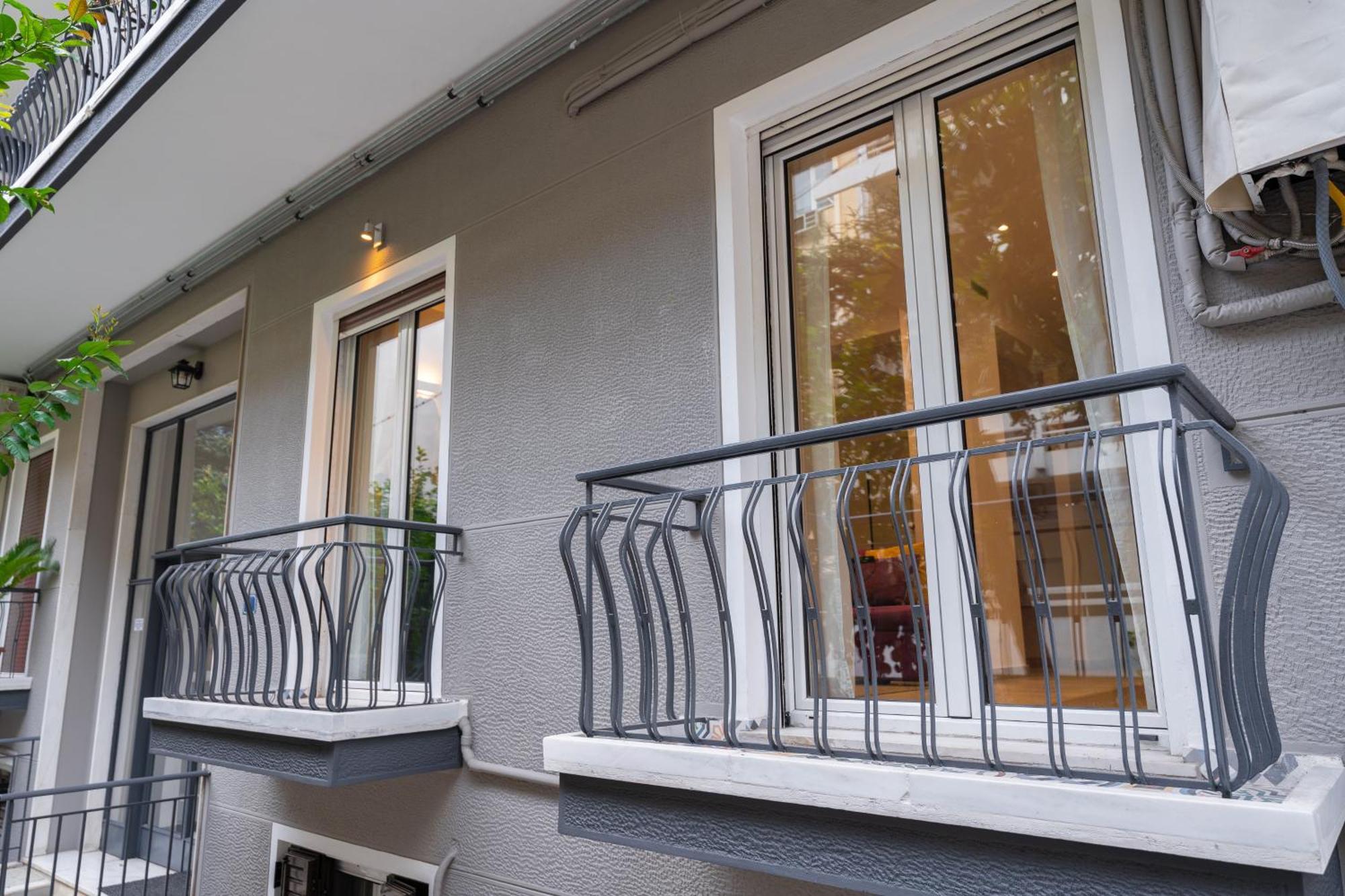 Spacious Modern Apartment In Athens Near Metro Bagian luar foto