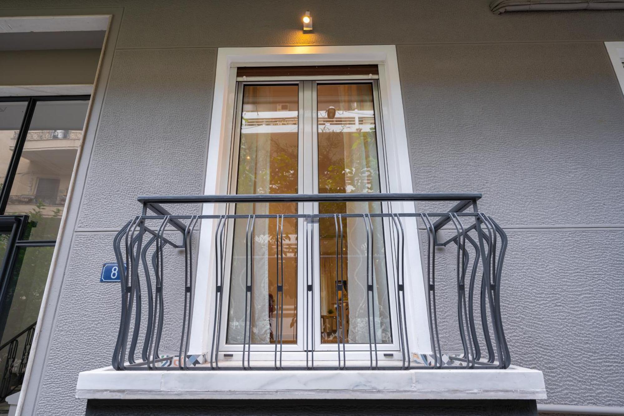 Spacious Modern Apartment In Athens Near Metro Bagian luar foto