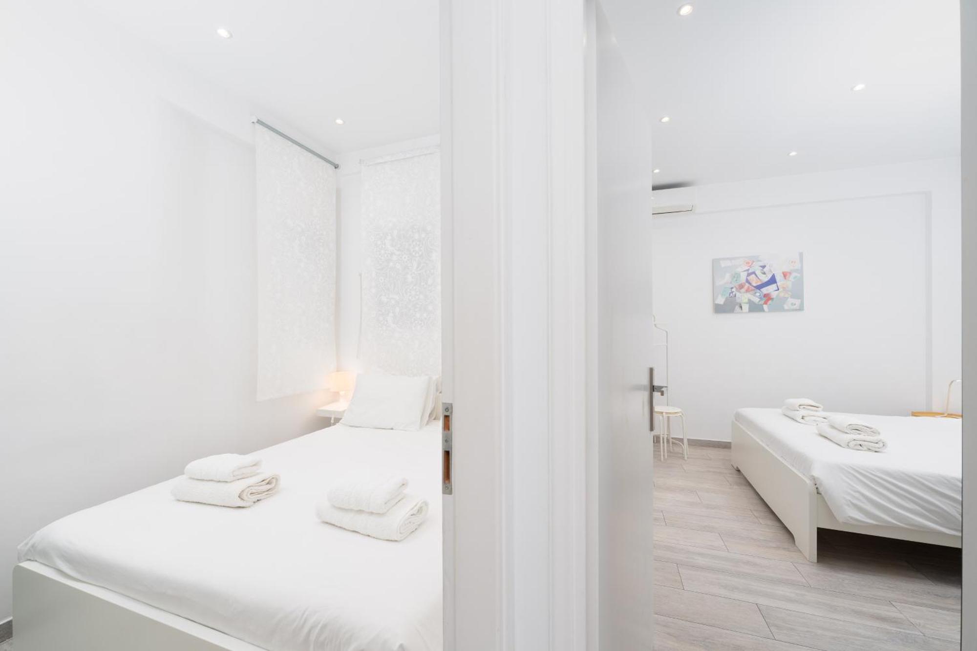 Spacious Modern Apartment In Athens Near Metro Bagian luar foto