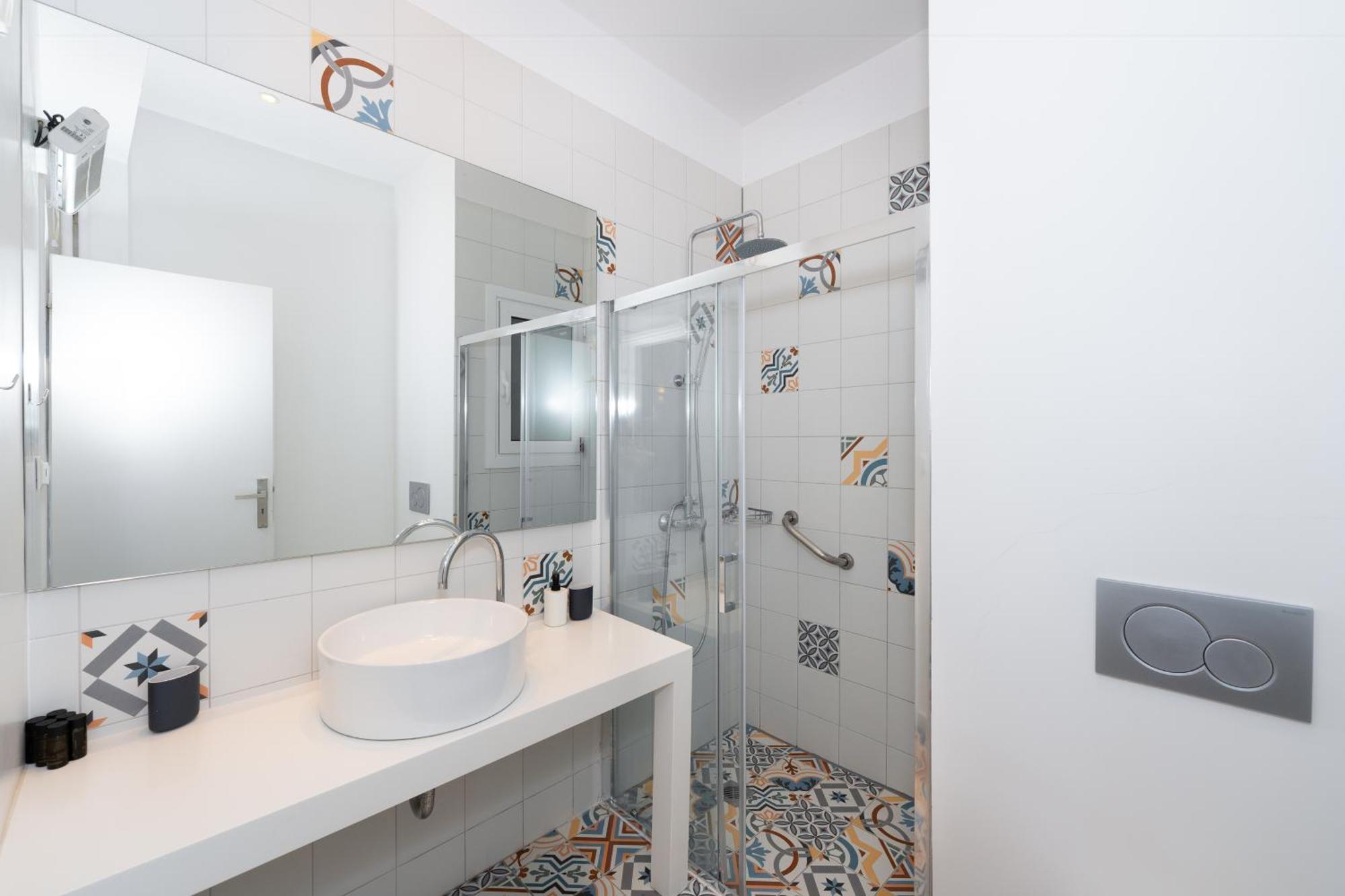 Spacious Modern Apartment In Athens Near Metro Bagian luar foto